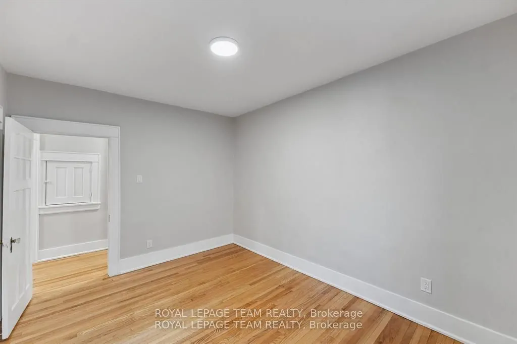 407 ELGIN Street #30