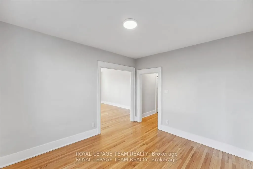 407 ELGIN Street #30