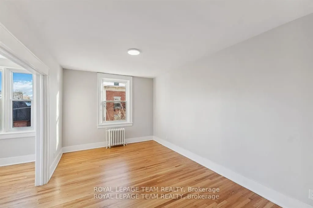 407 ELGIN Street #30