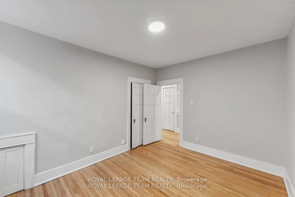 407 ELGIN Street #30