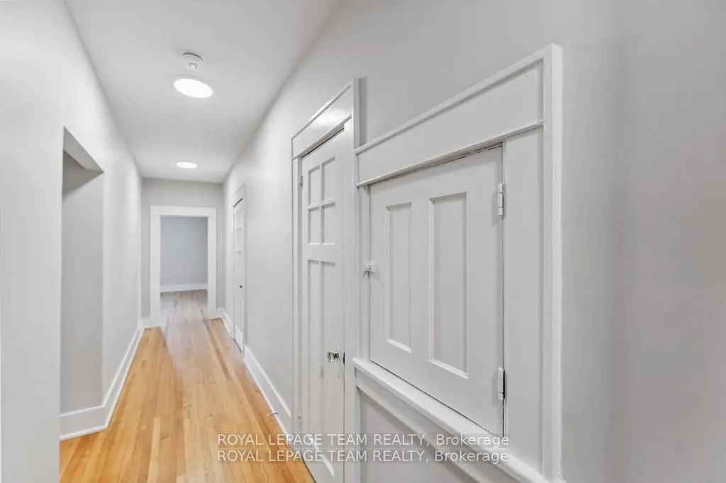 407 ELGIN Street #30