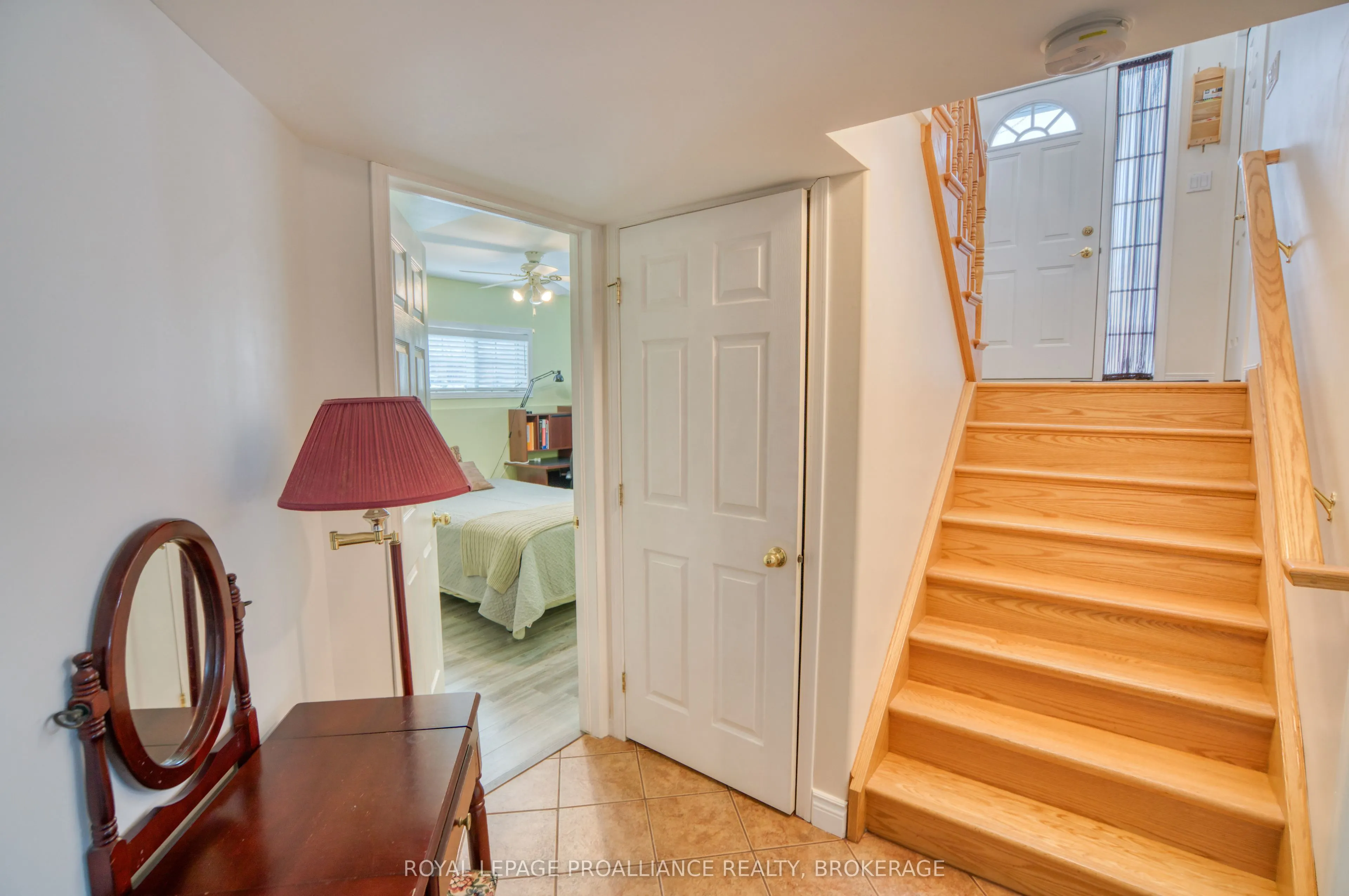 662 Millbrook Crescent