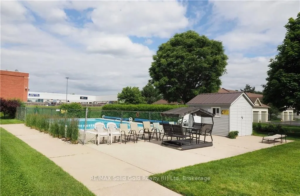 24 Midland Drive #507