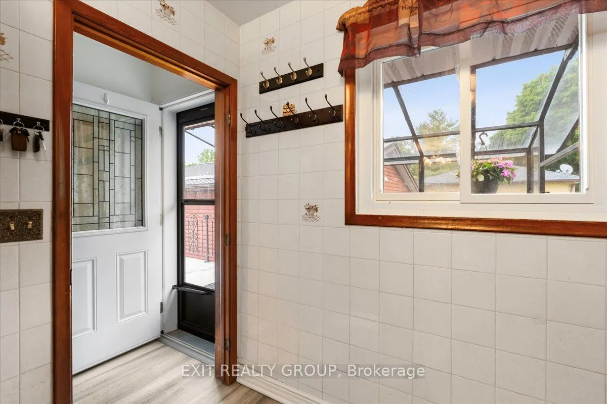 29 Barry Road