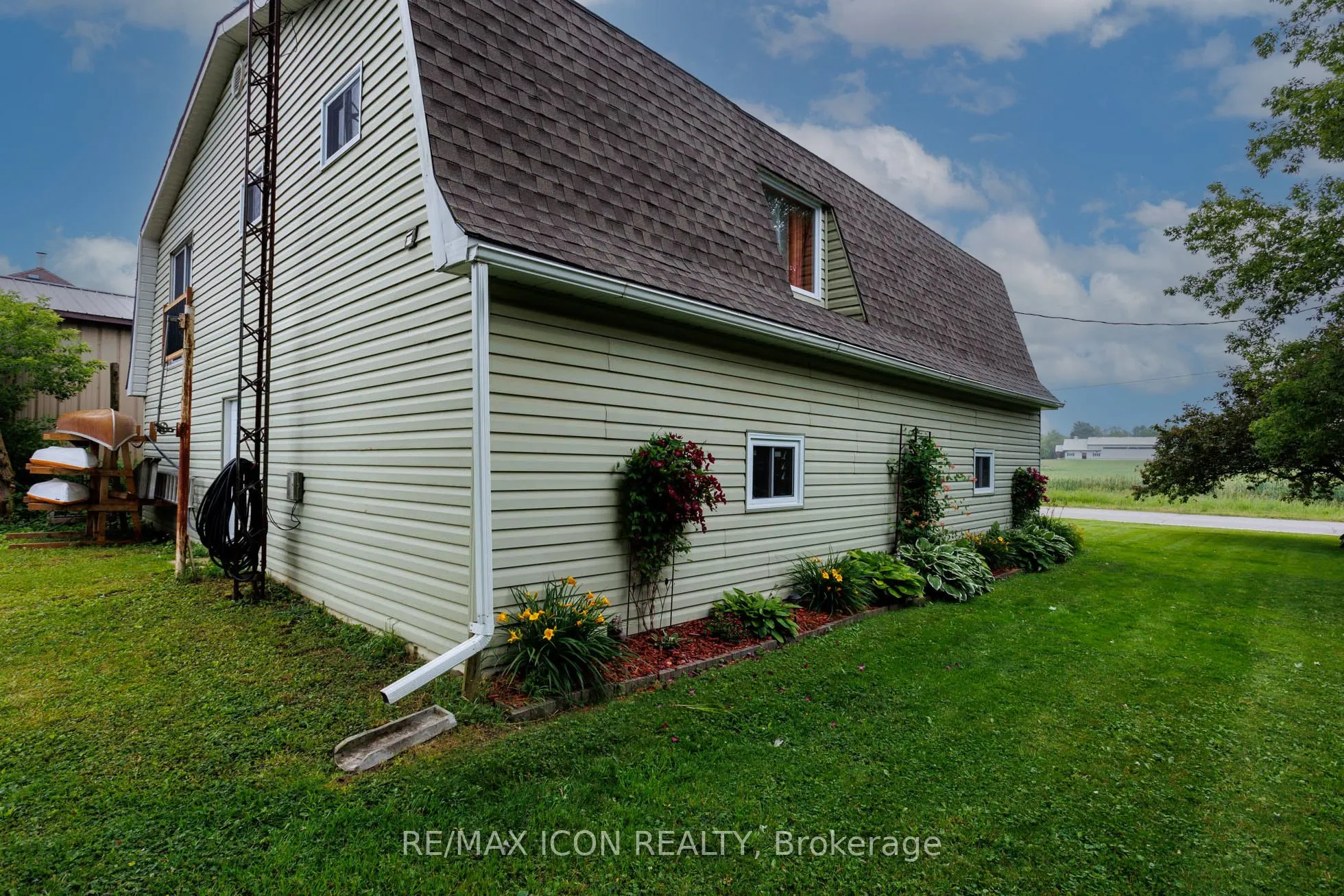 392008 Main Street County Road 109 Road