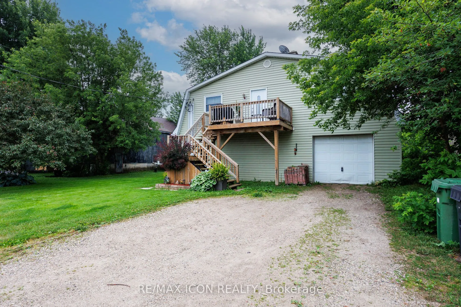 392008 Main Street County Road 109 Road