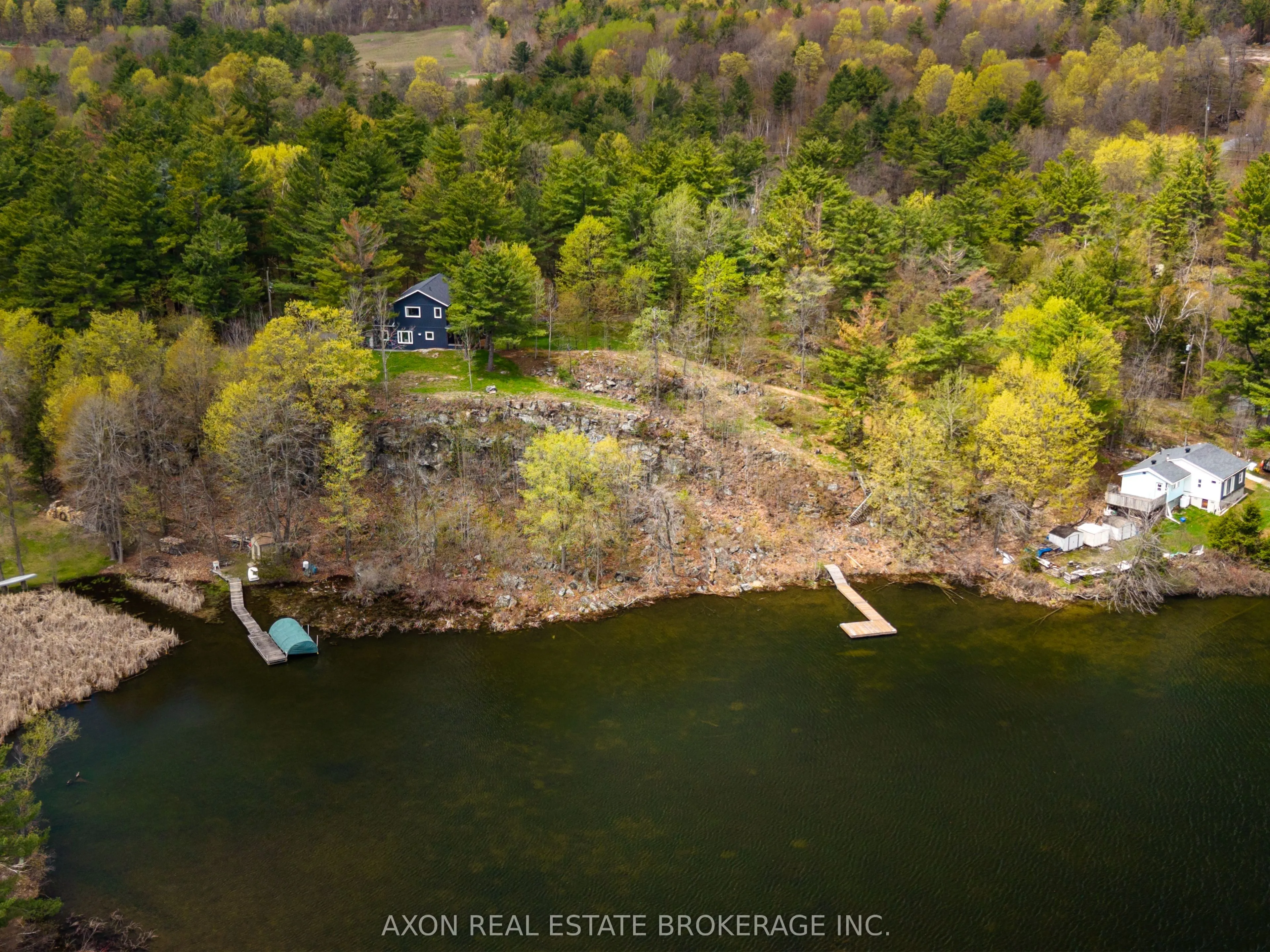1022 Briscoe Bay Lane