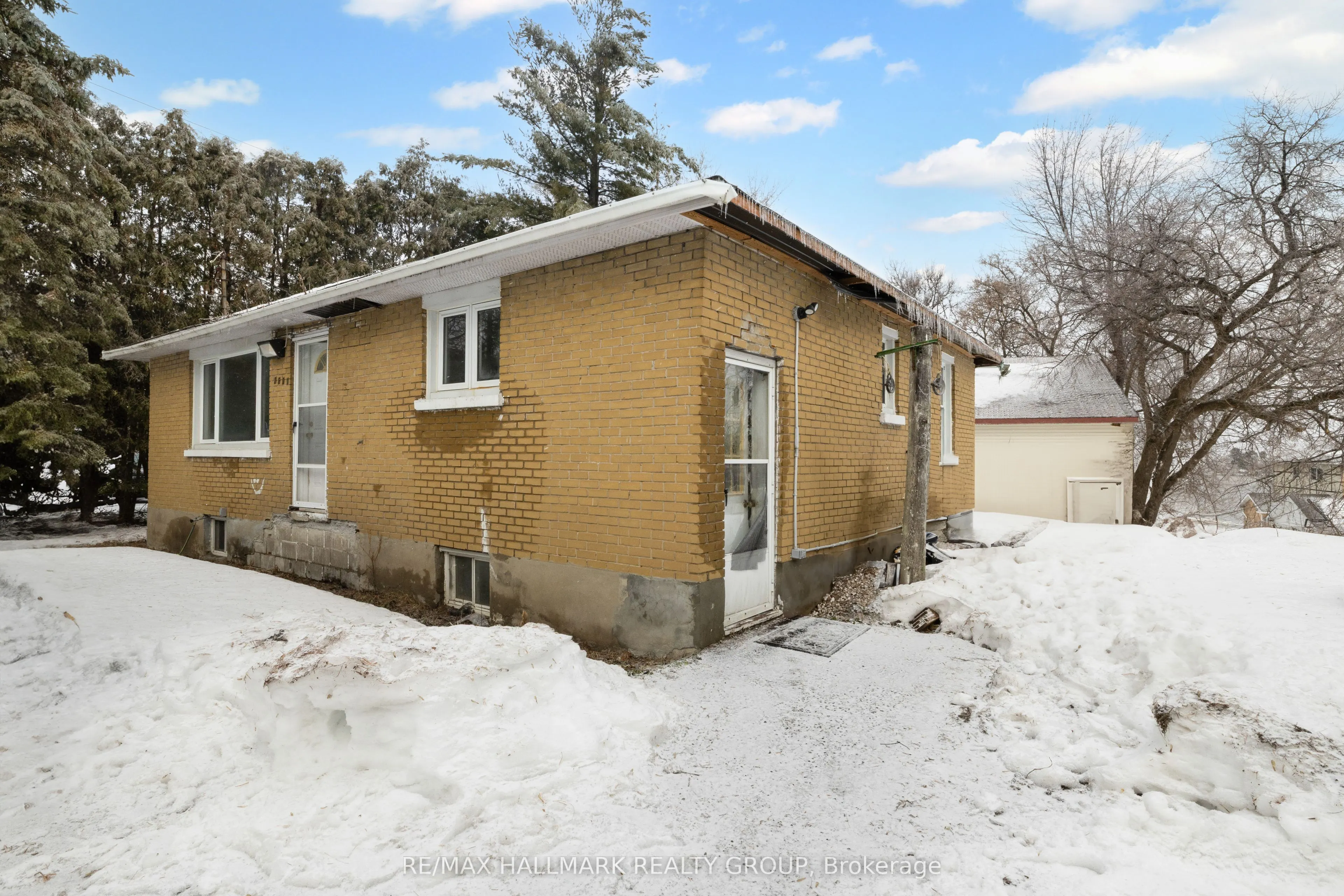 2601 Regional Road 174 Road