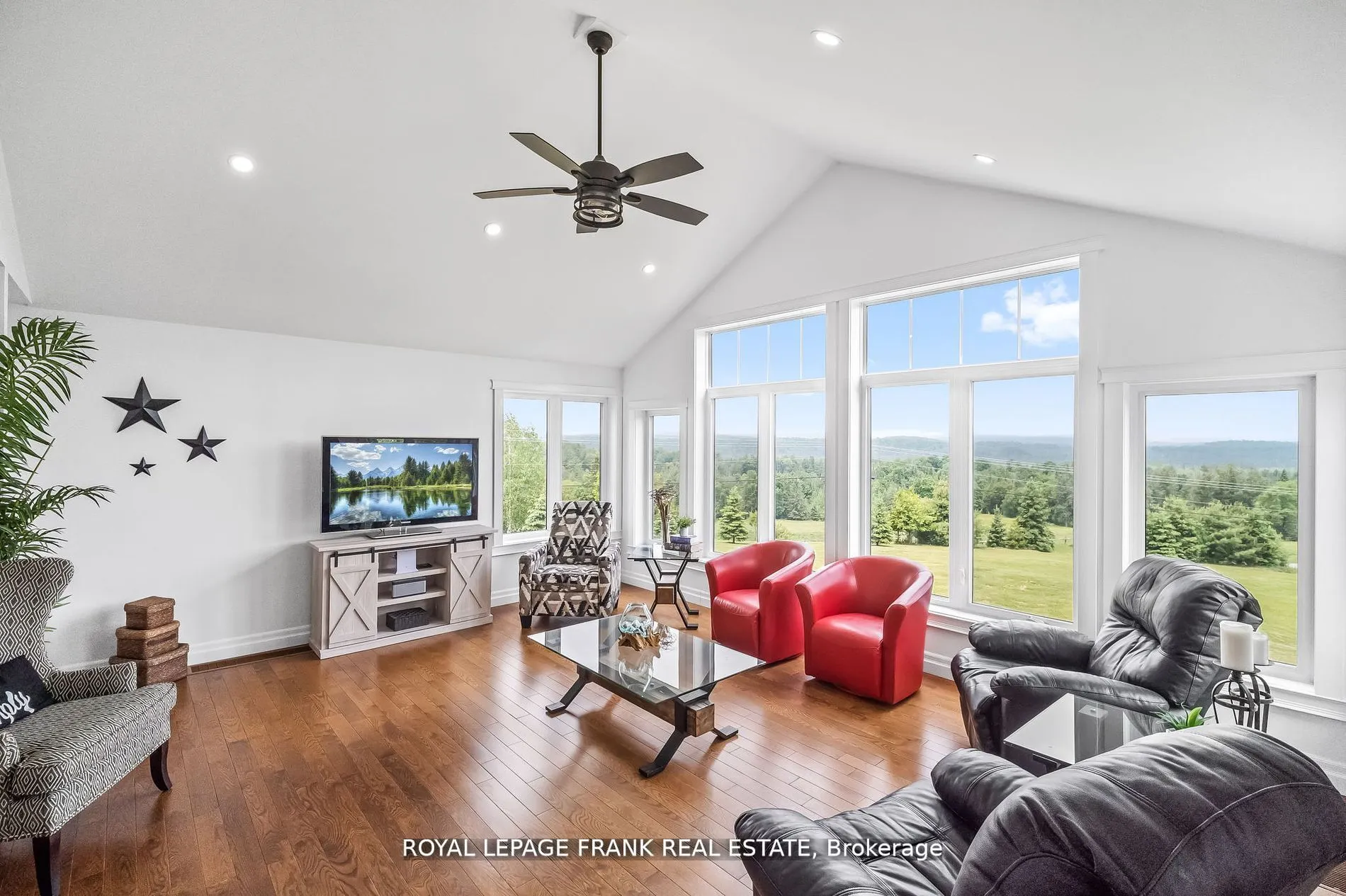 370 Detlor Road