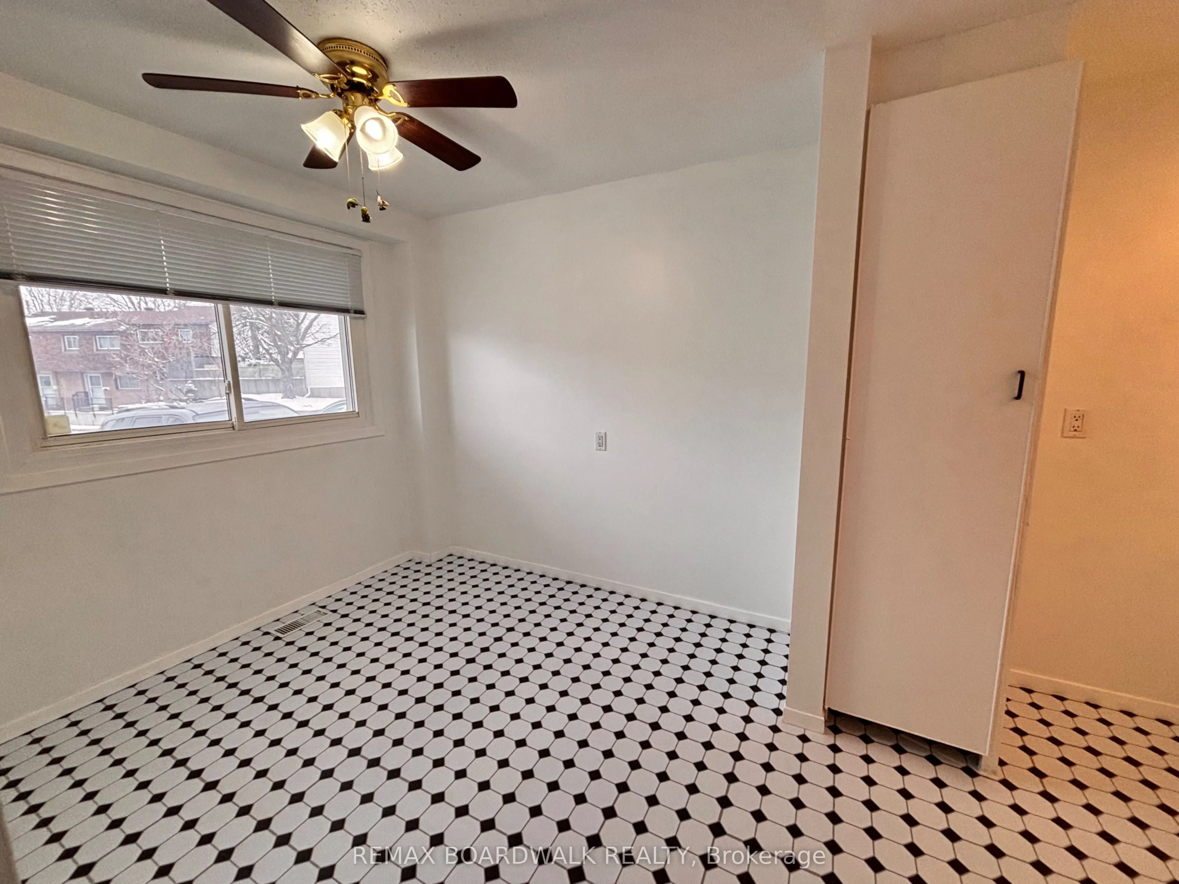53J Sumac Street #J