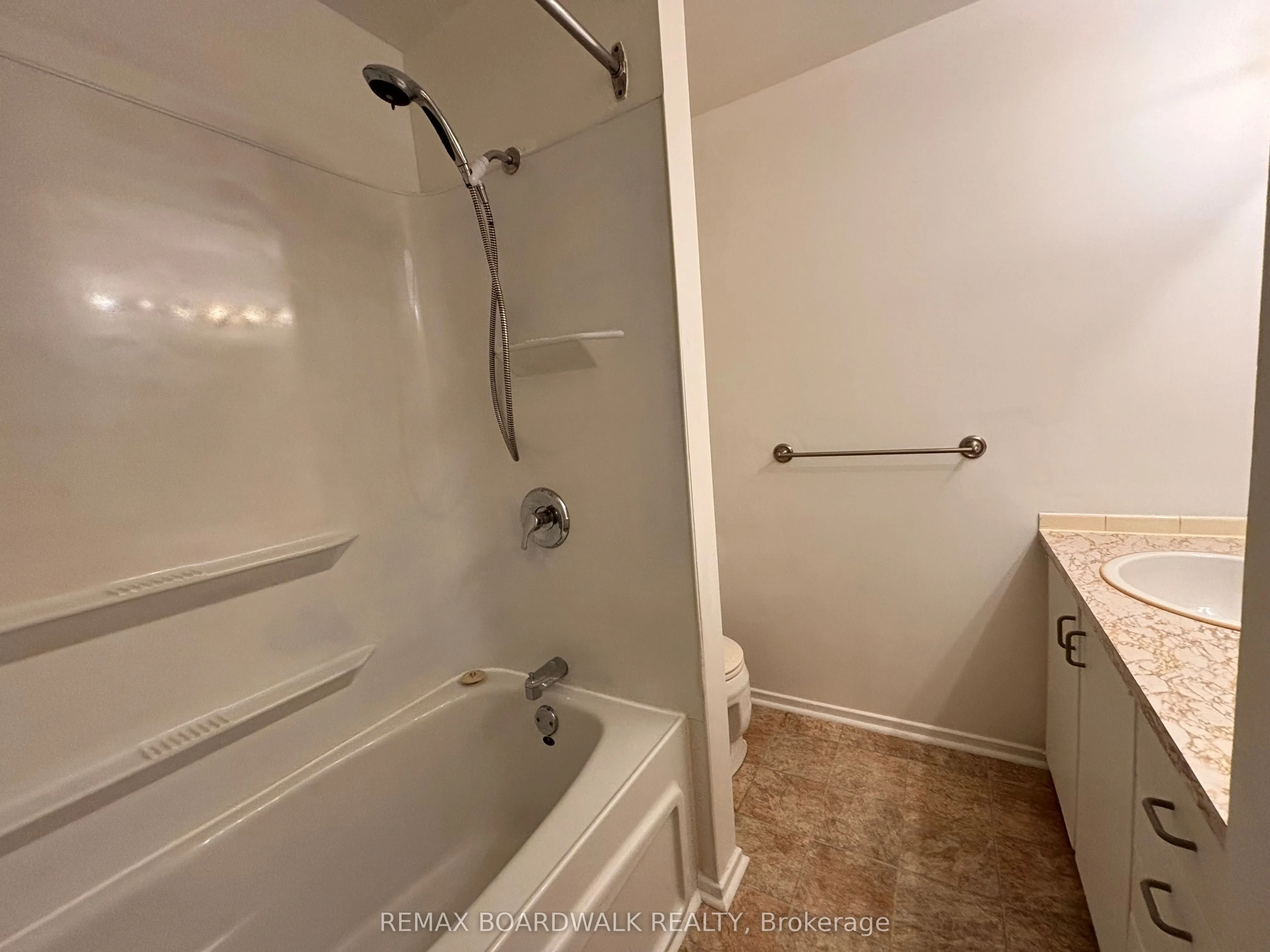53J Sumac Street #J