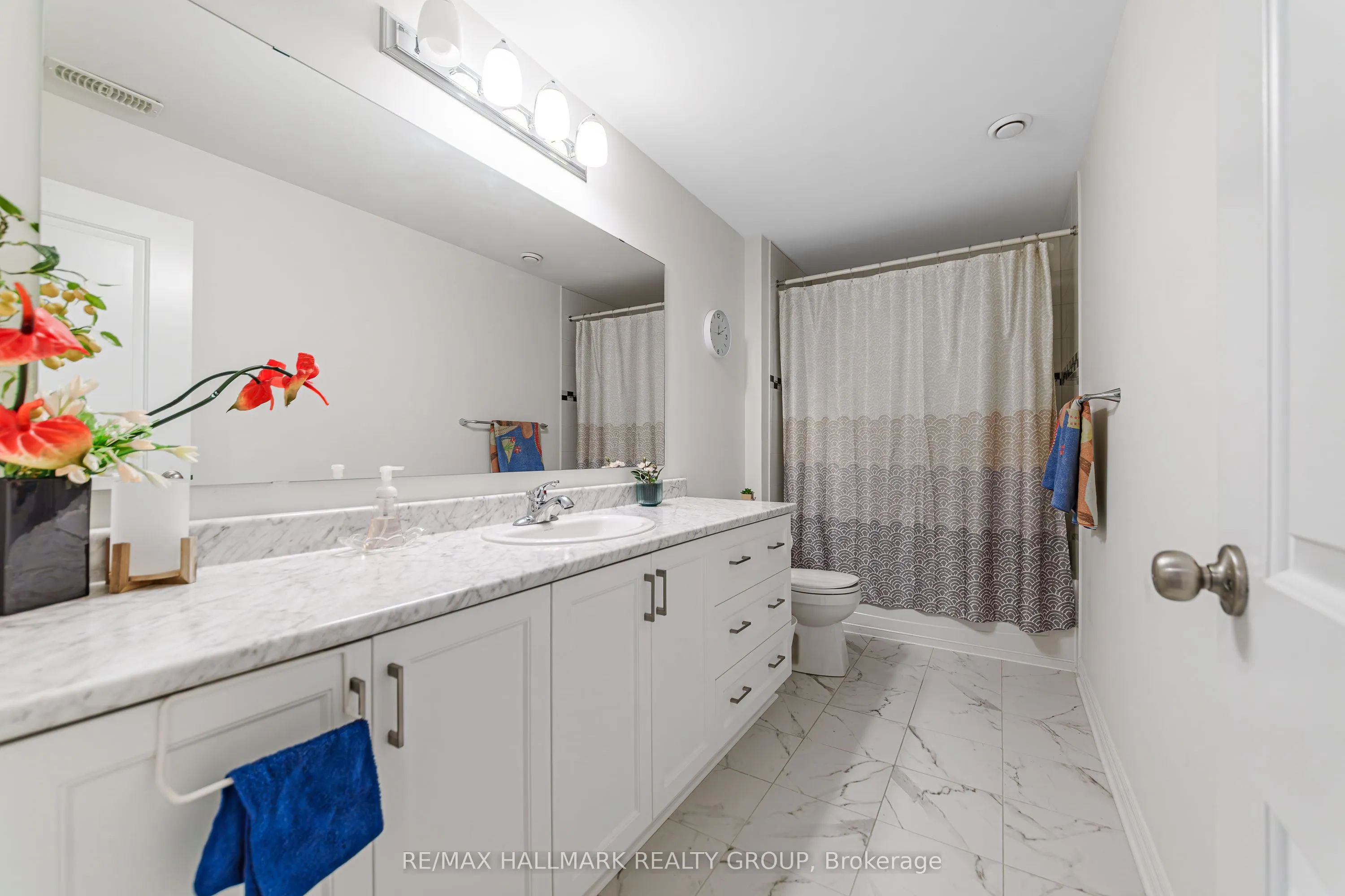 43 Cento Way