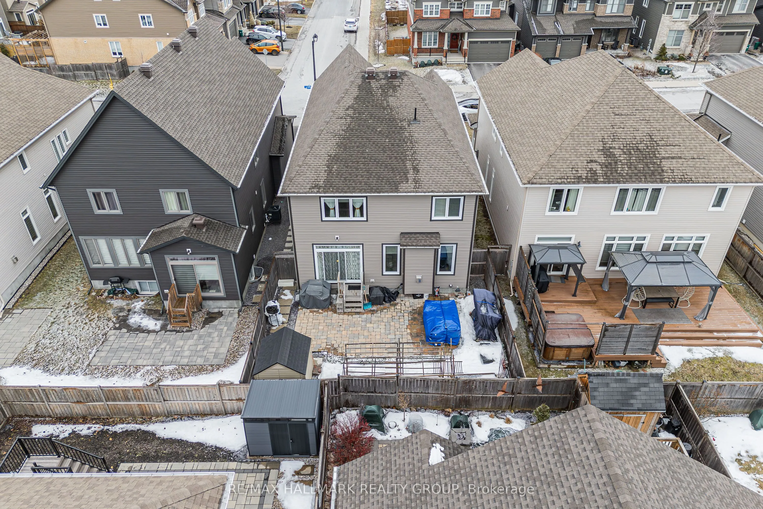 43 Cento Way