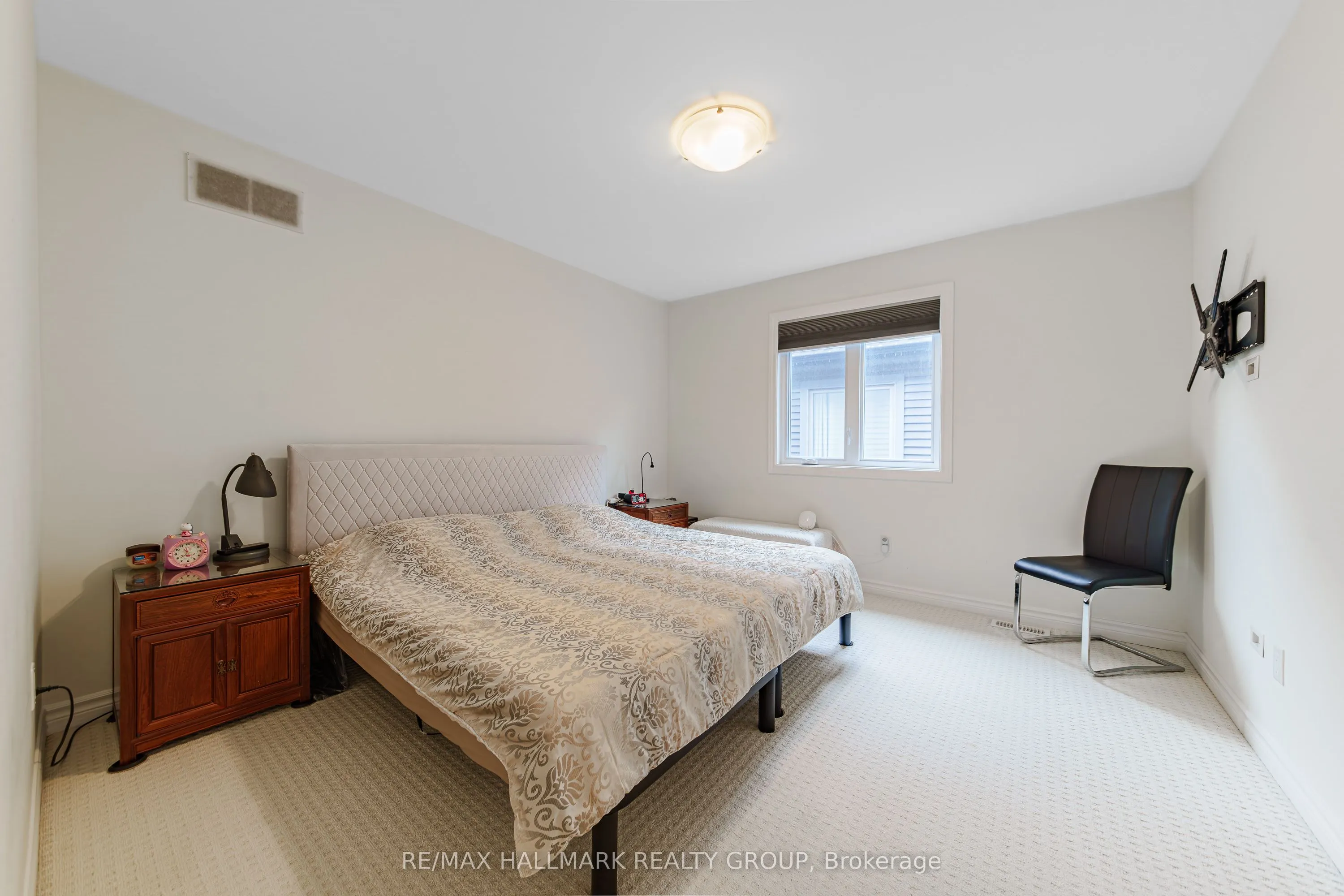 43 Cento Way