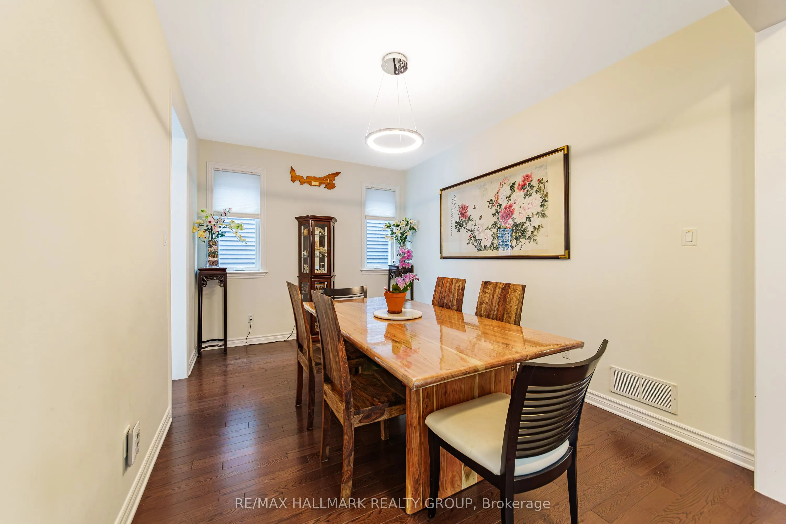 43 Cento Way