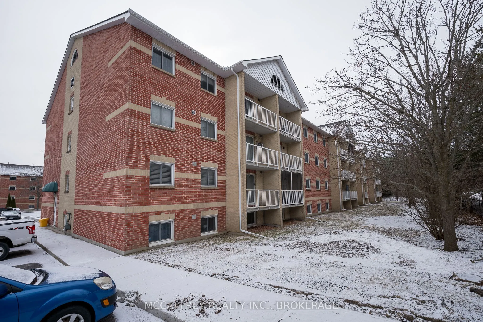 310 Kingsdale Avenue #103