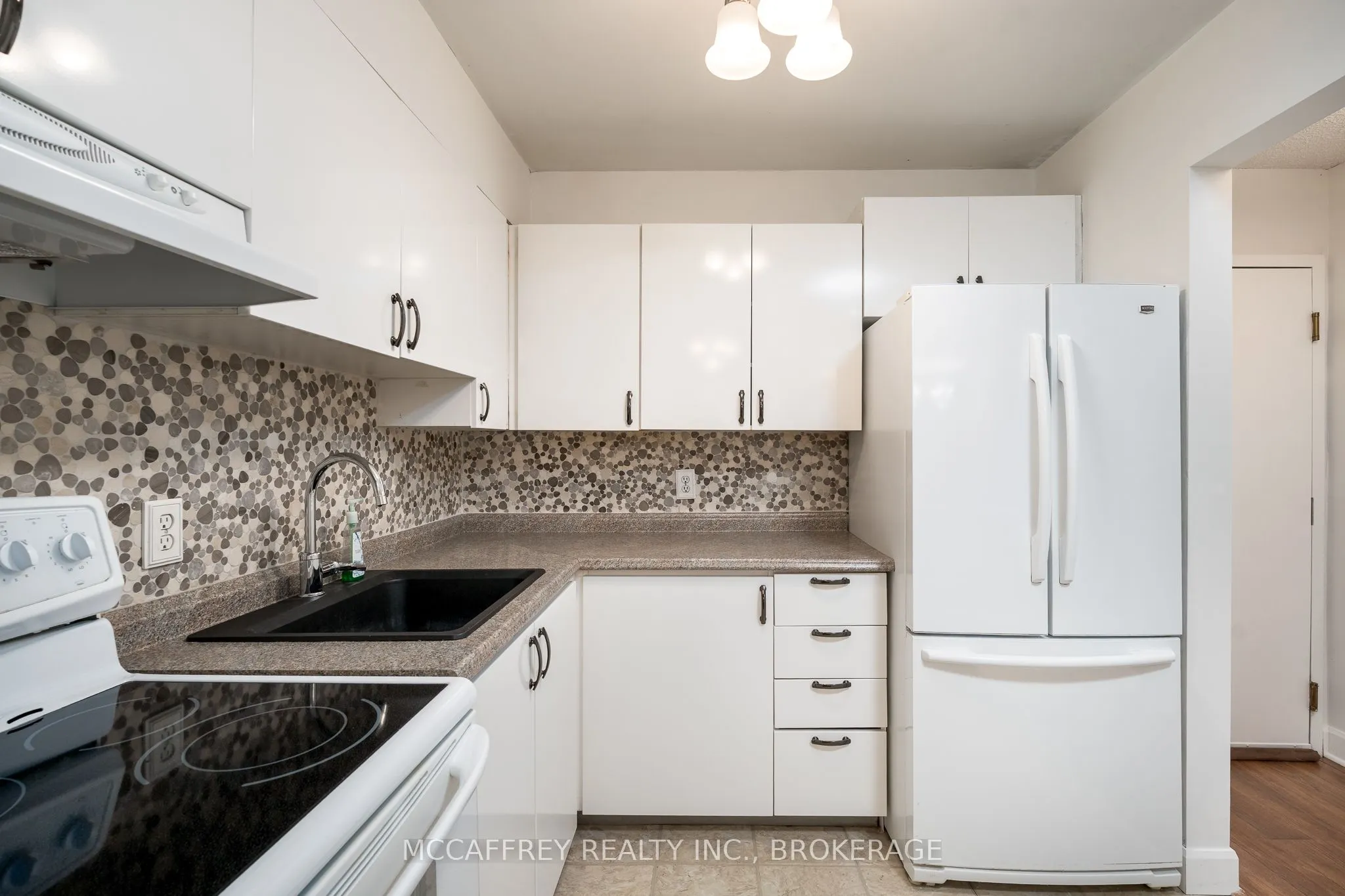 310 Kingsdale Avenue #103