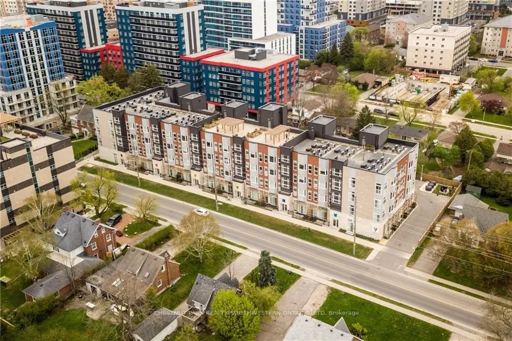 253 Albert Street #216