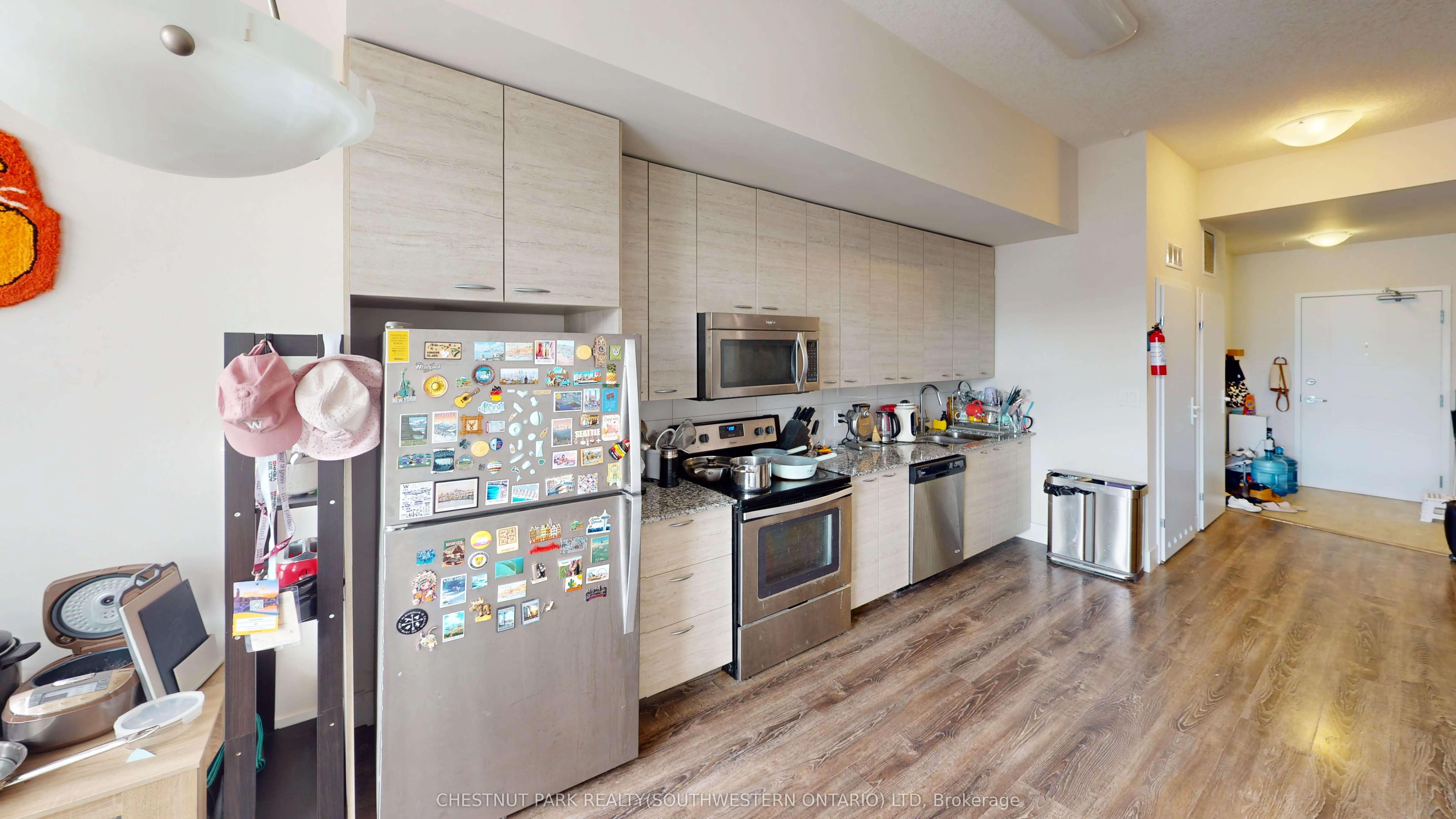 253 Albert Street #216