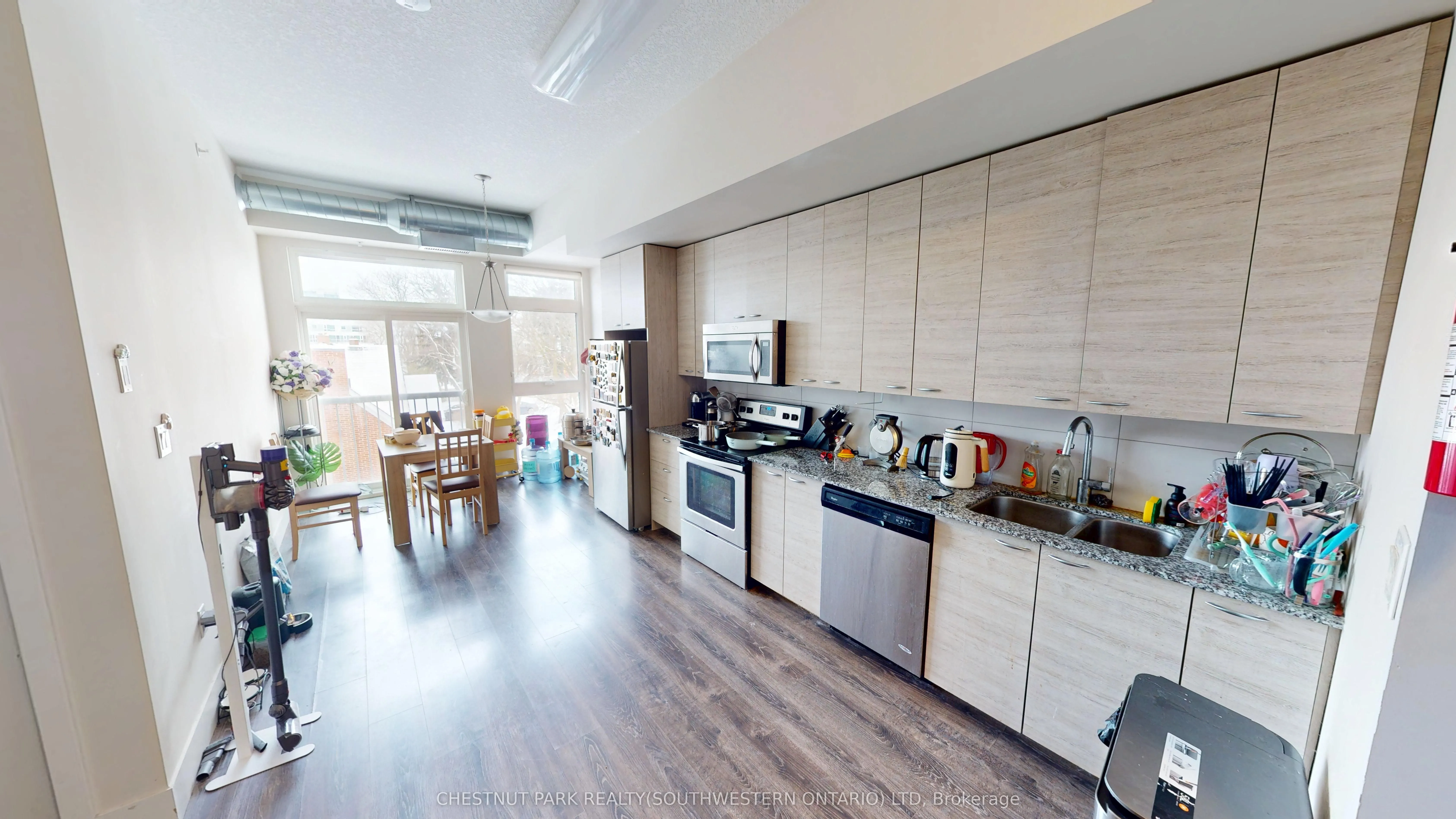253 Albert Street #216