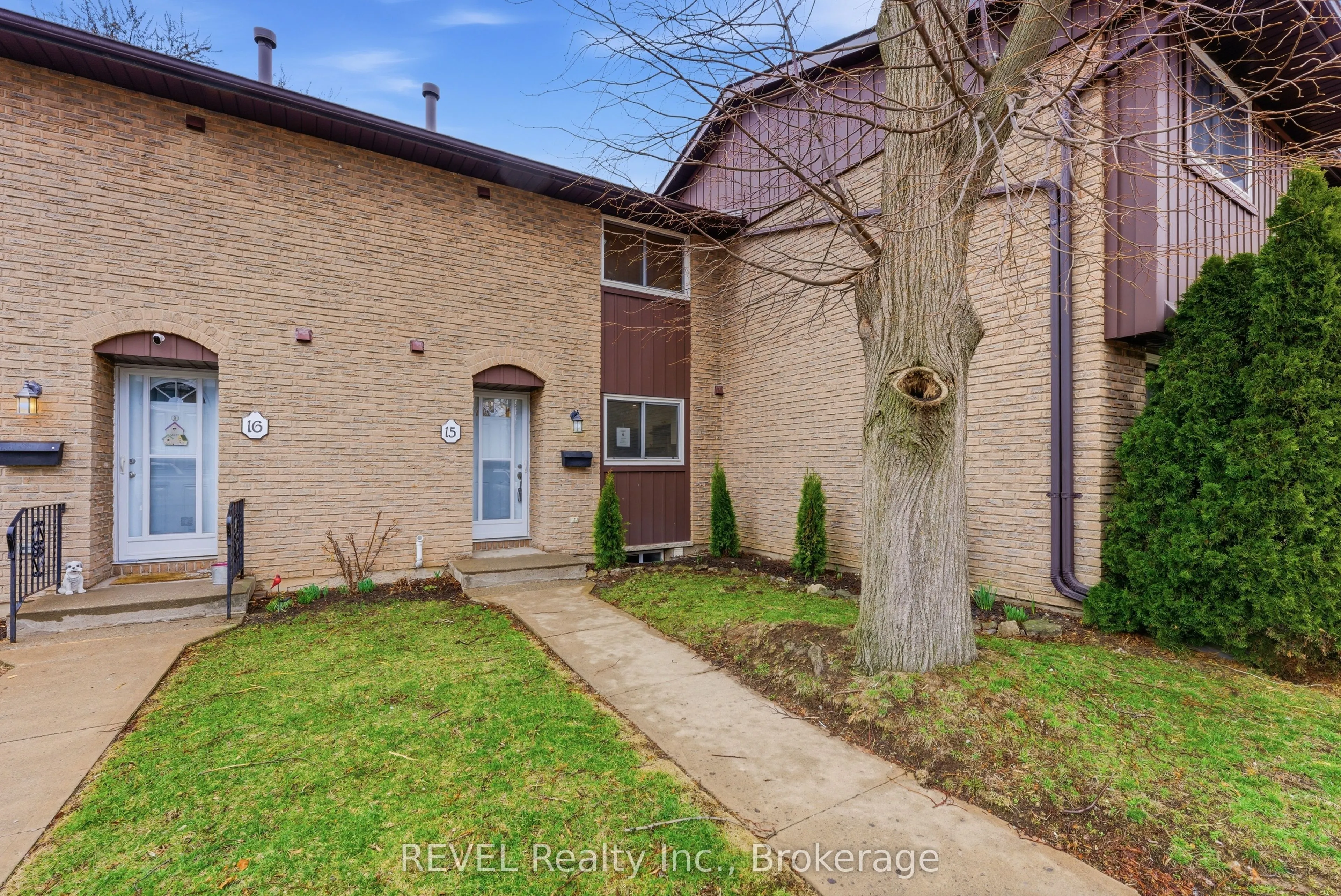 151 Linwell Road #15