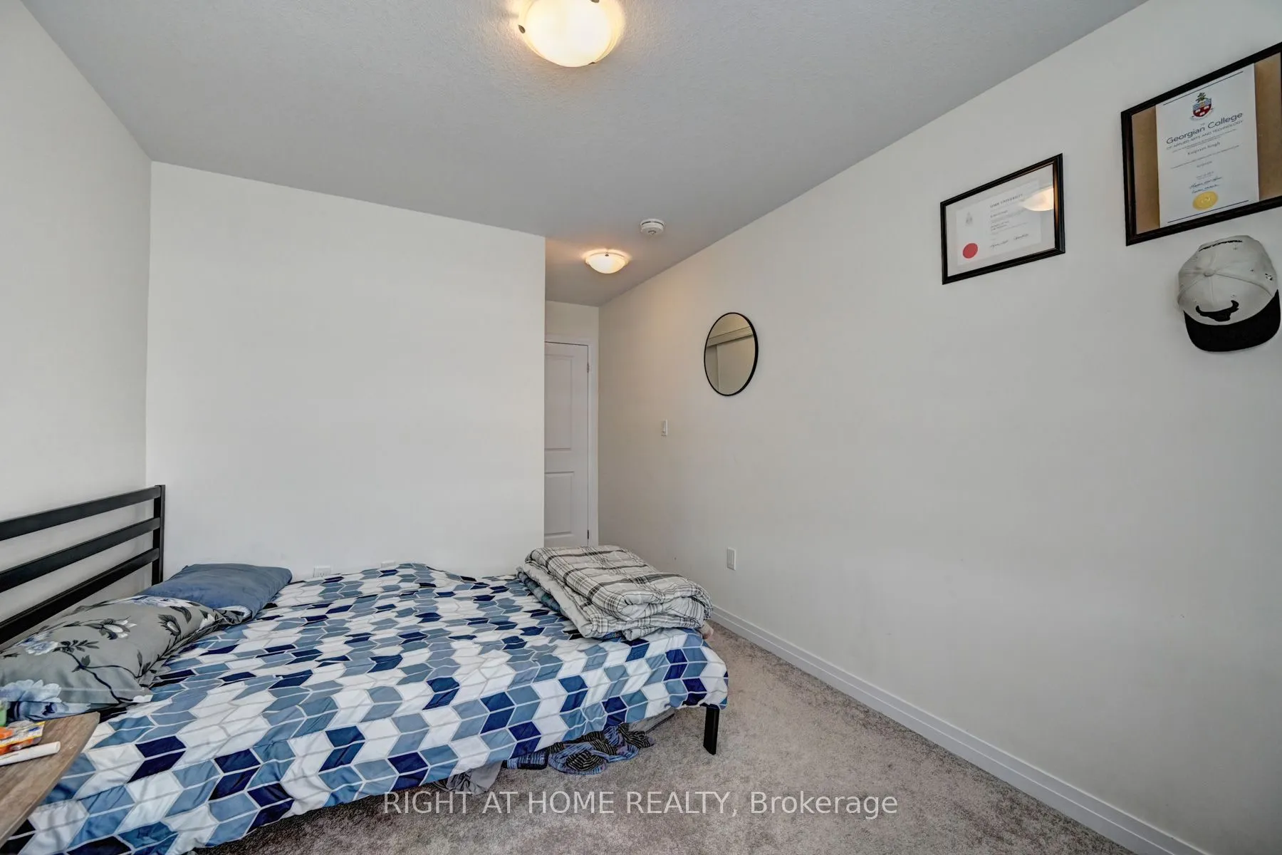 15 Blacklock Street #20