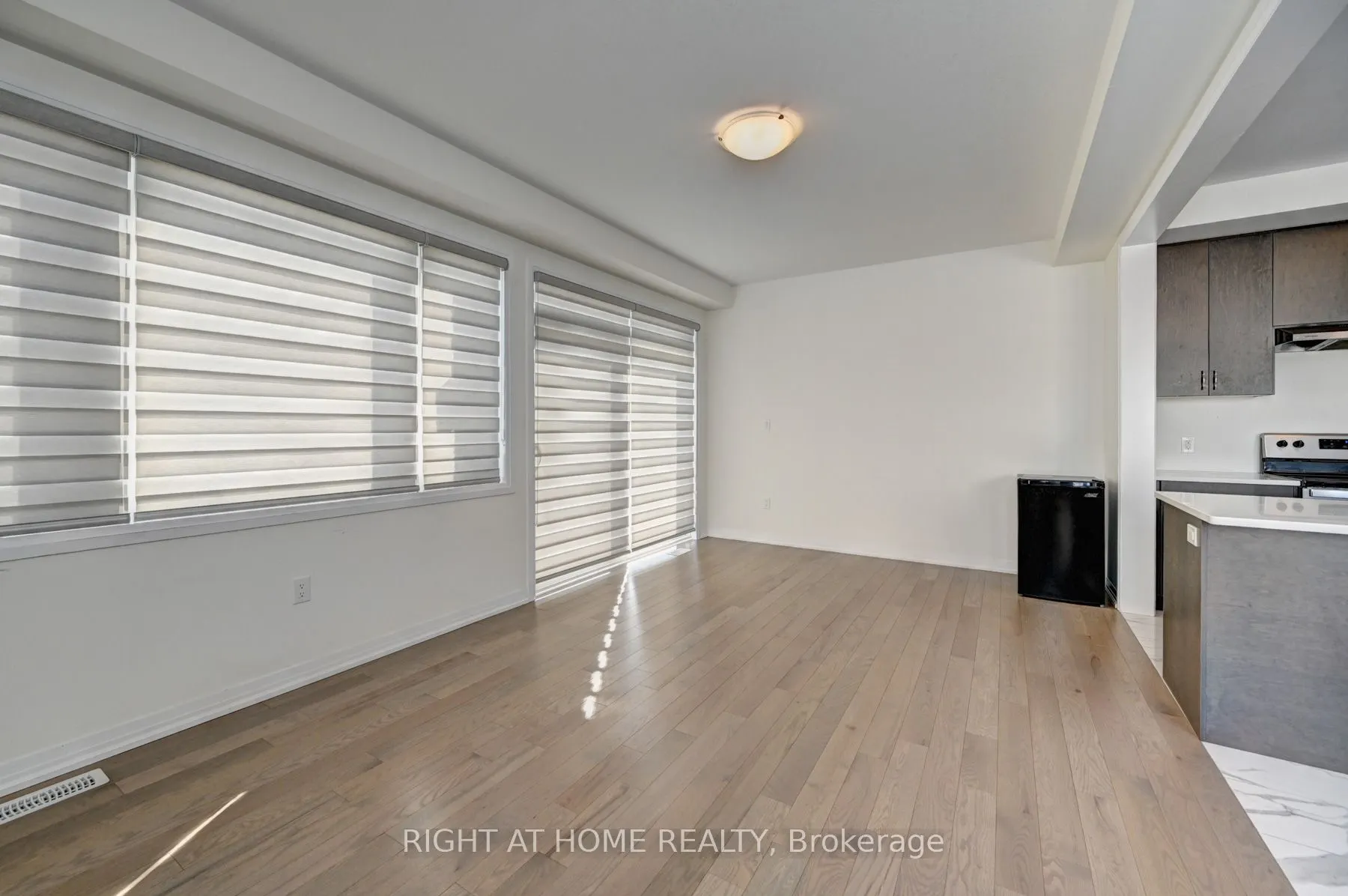 15 Blacklock Street #20