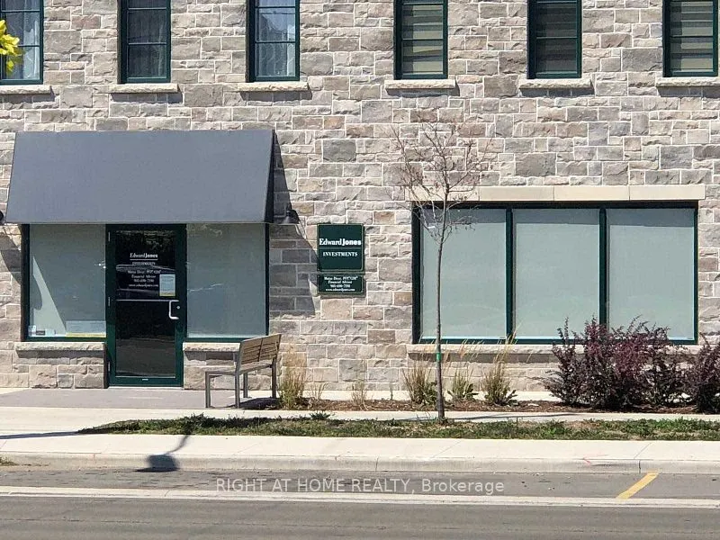 219 Dundas Street E #1
