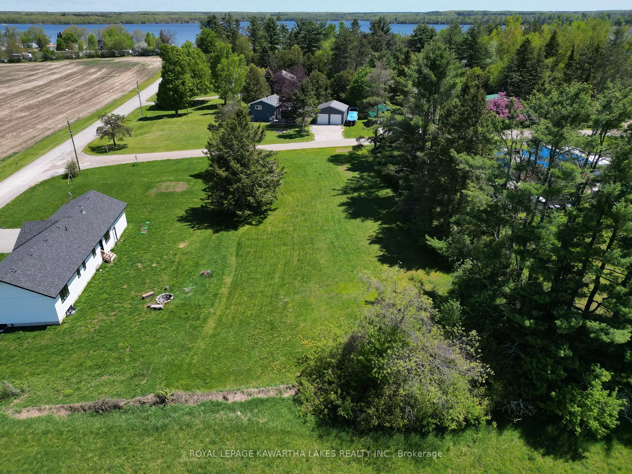 8 Fulsom Crescent