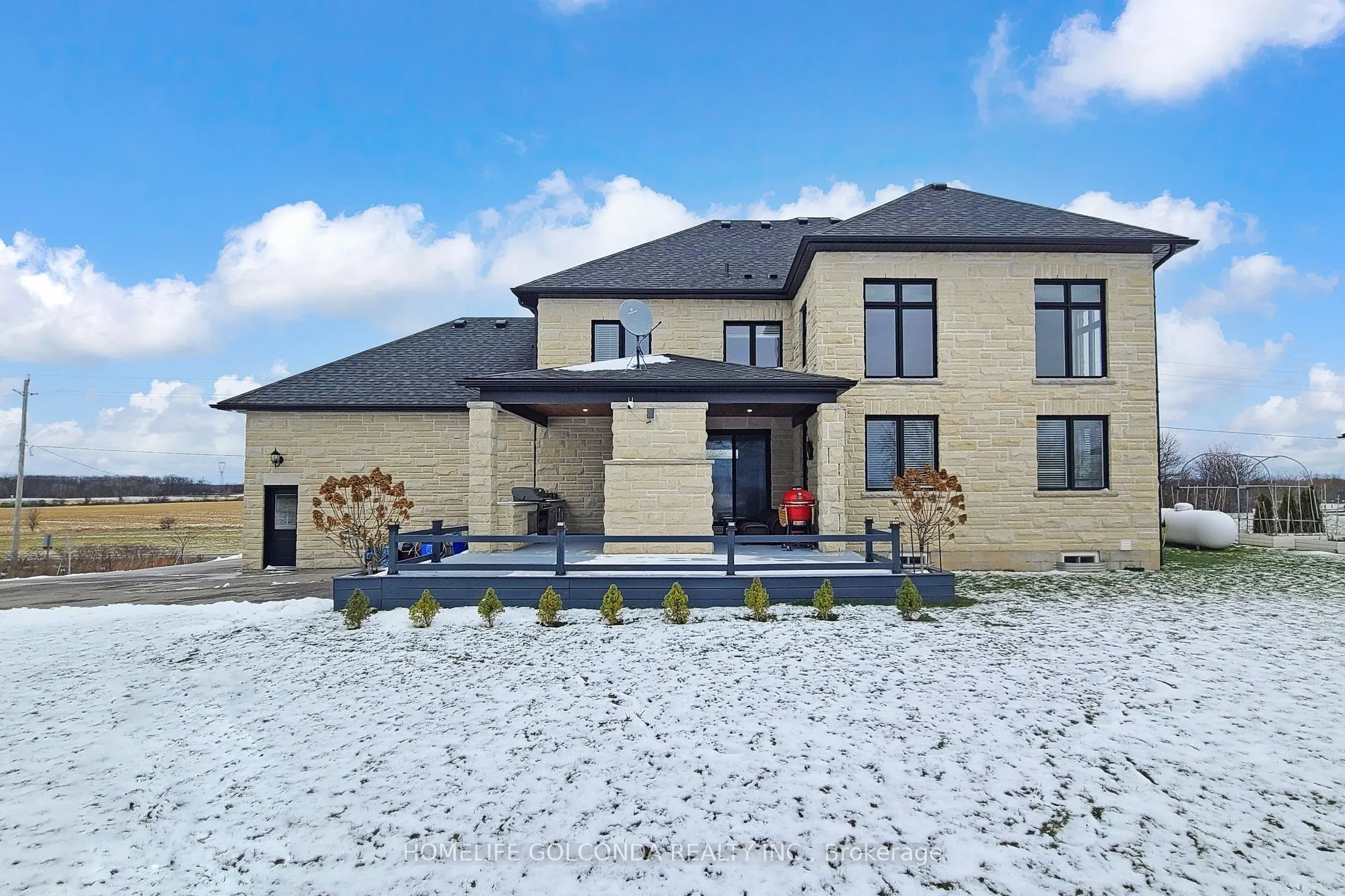 2687 Haldimand 55 Road