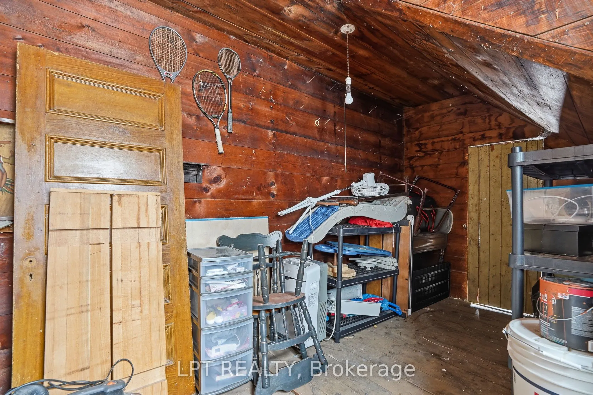 21630 Laggan-Glenelg Road