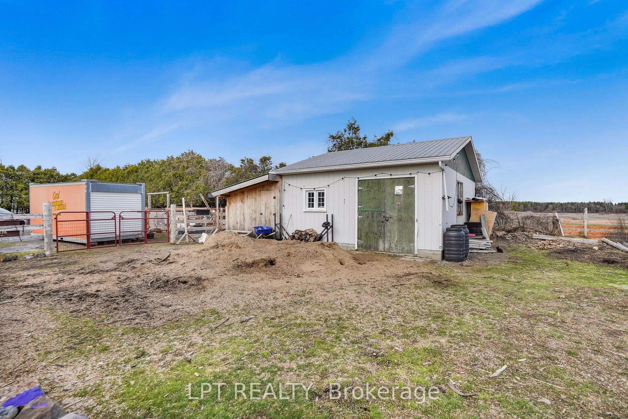 21630 Laggan-Glenelg Road
