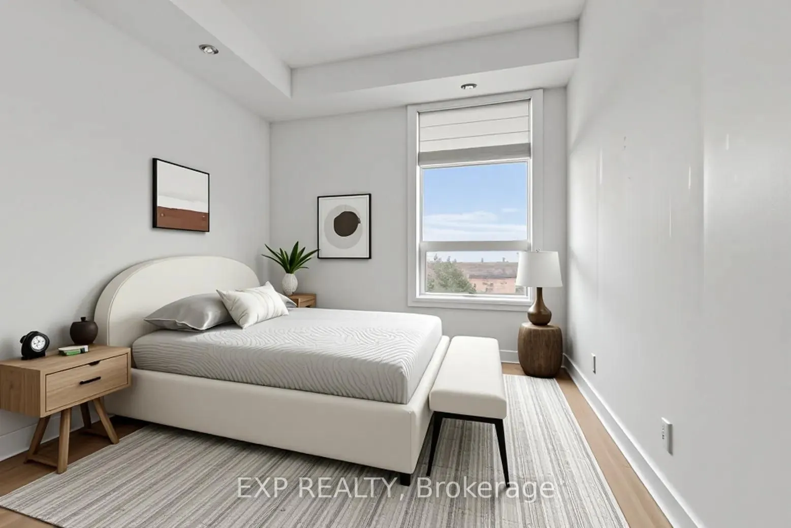 100 Cortile Private #301