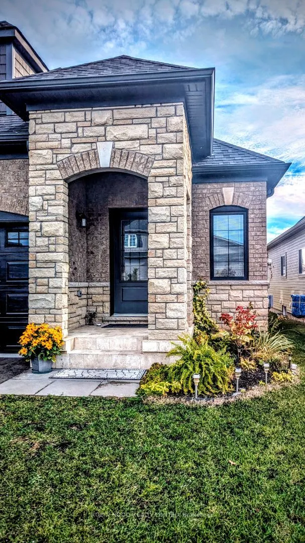 420 Williams Crescent