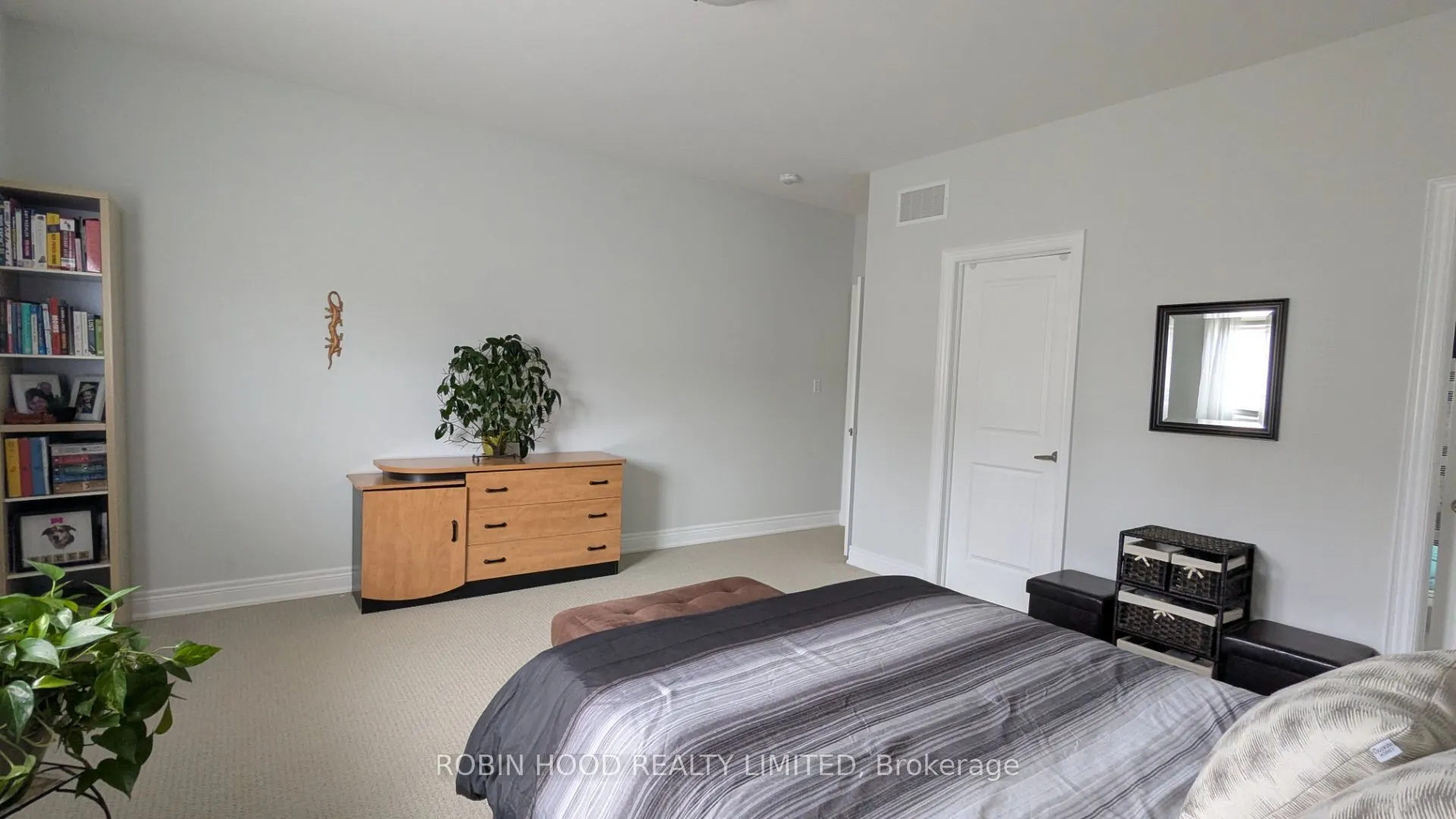 420 Williams Crescent