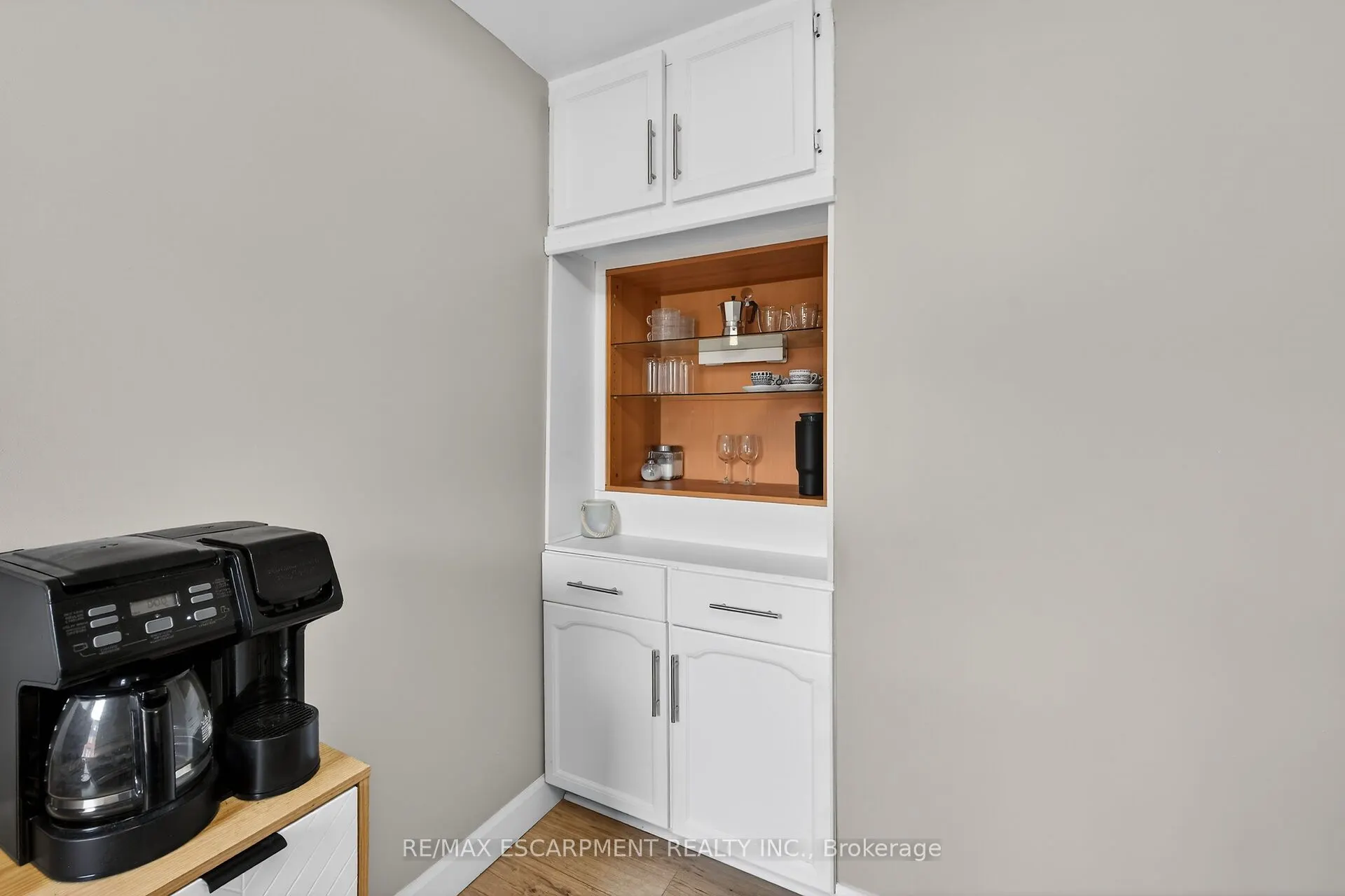 23 Rosedale Court #7