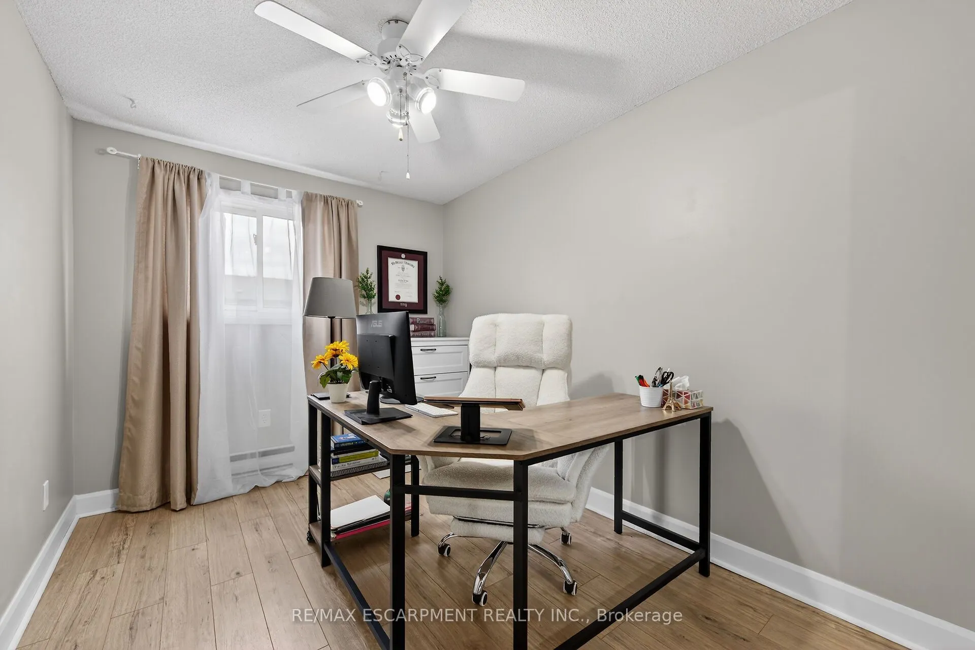 23 Rosedale Court #7