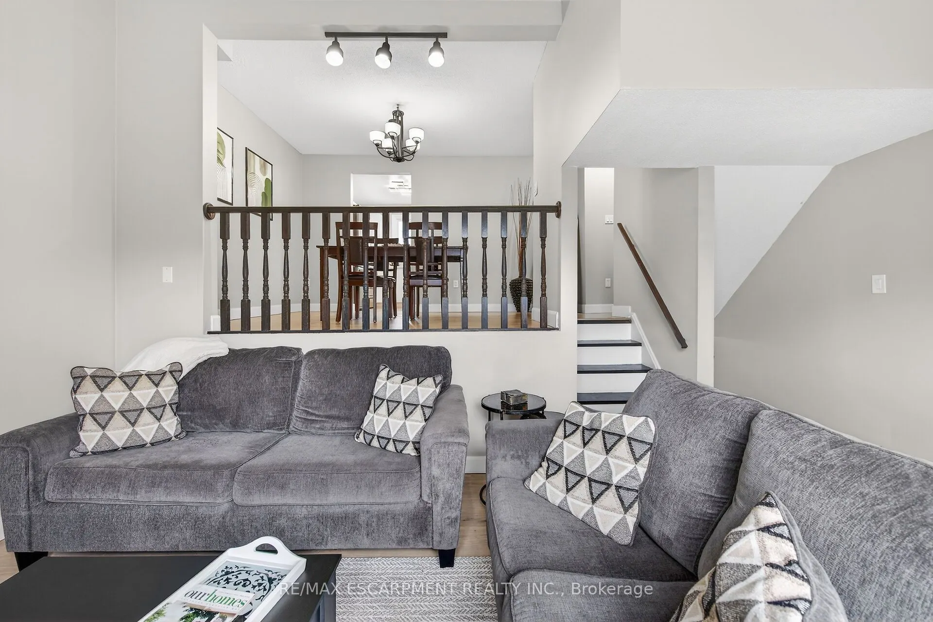 23 Rosedale Court #7