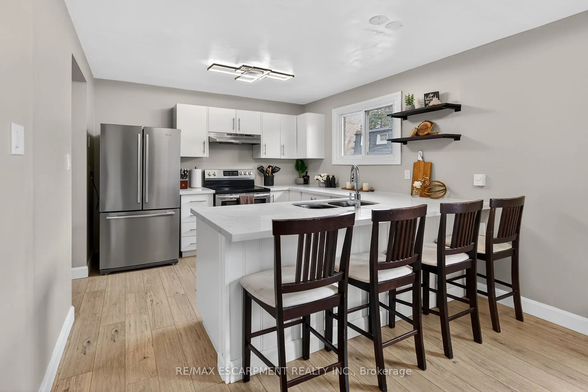 23 Rosedale Court #7