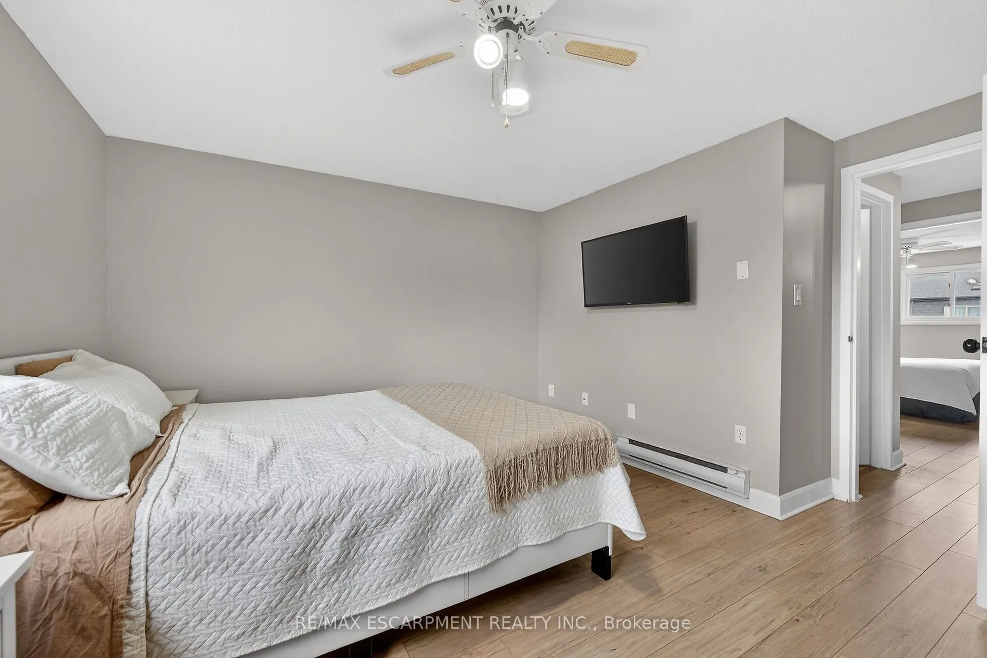23 Rosedale Court #7