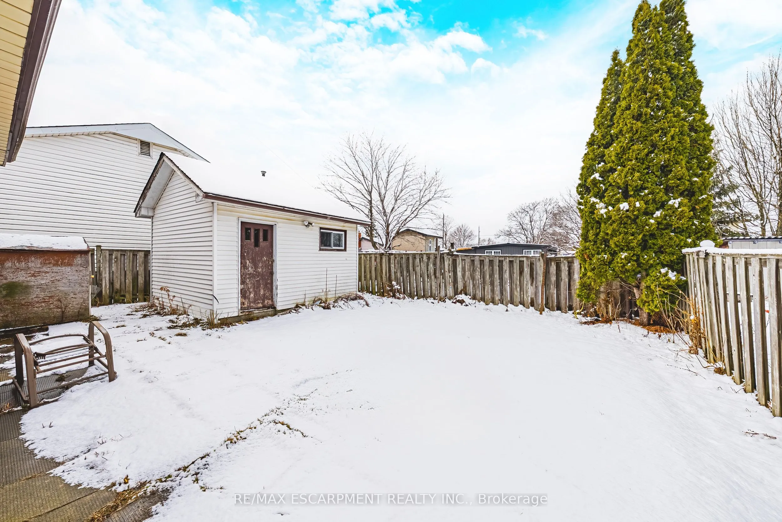 928 Upper Gage Avenue