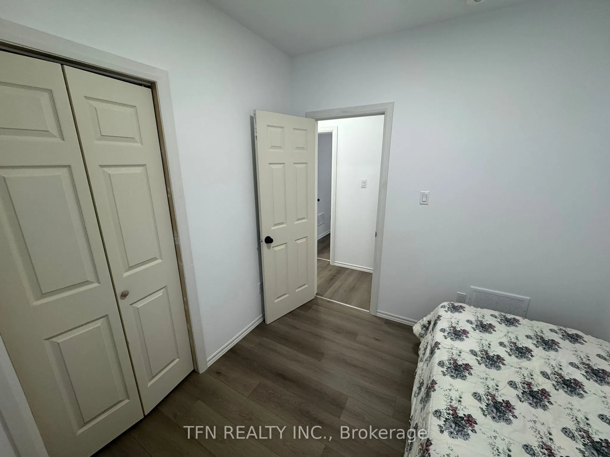 385 Gables Road