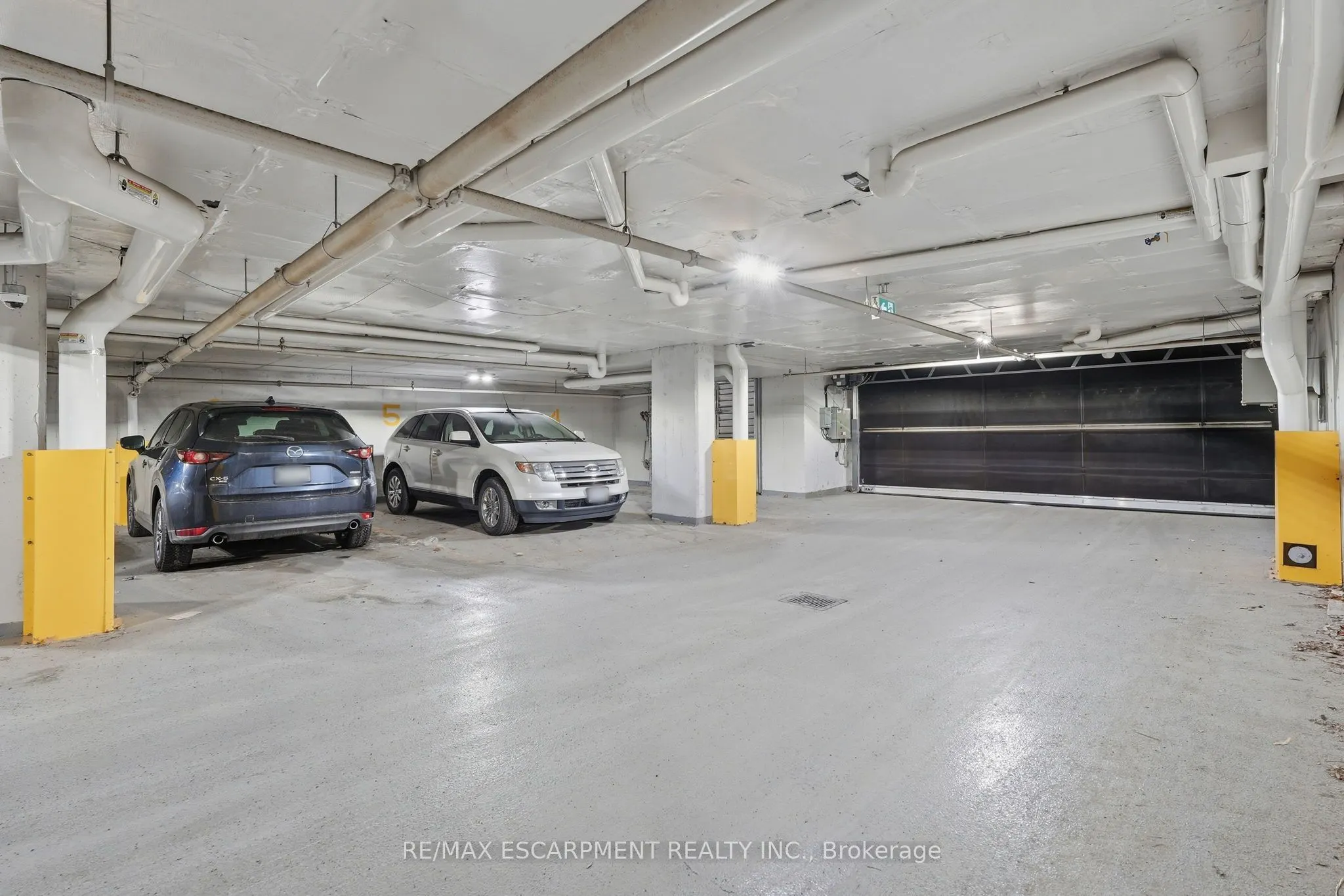 30 Hamilton Street S #201