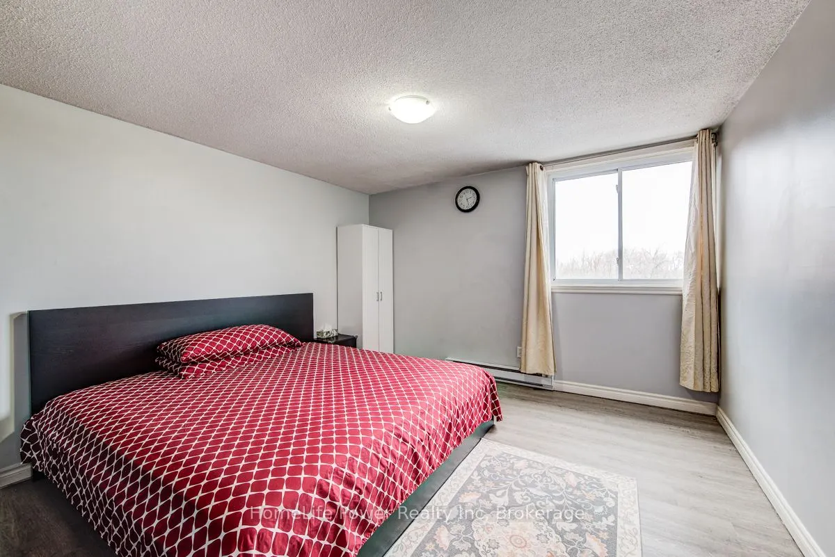 4 Avalon Place #303