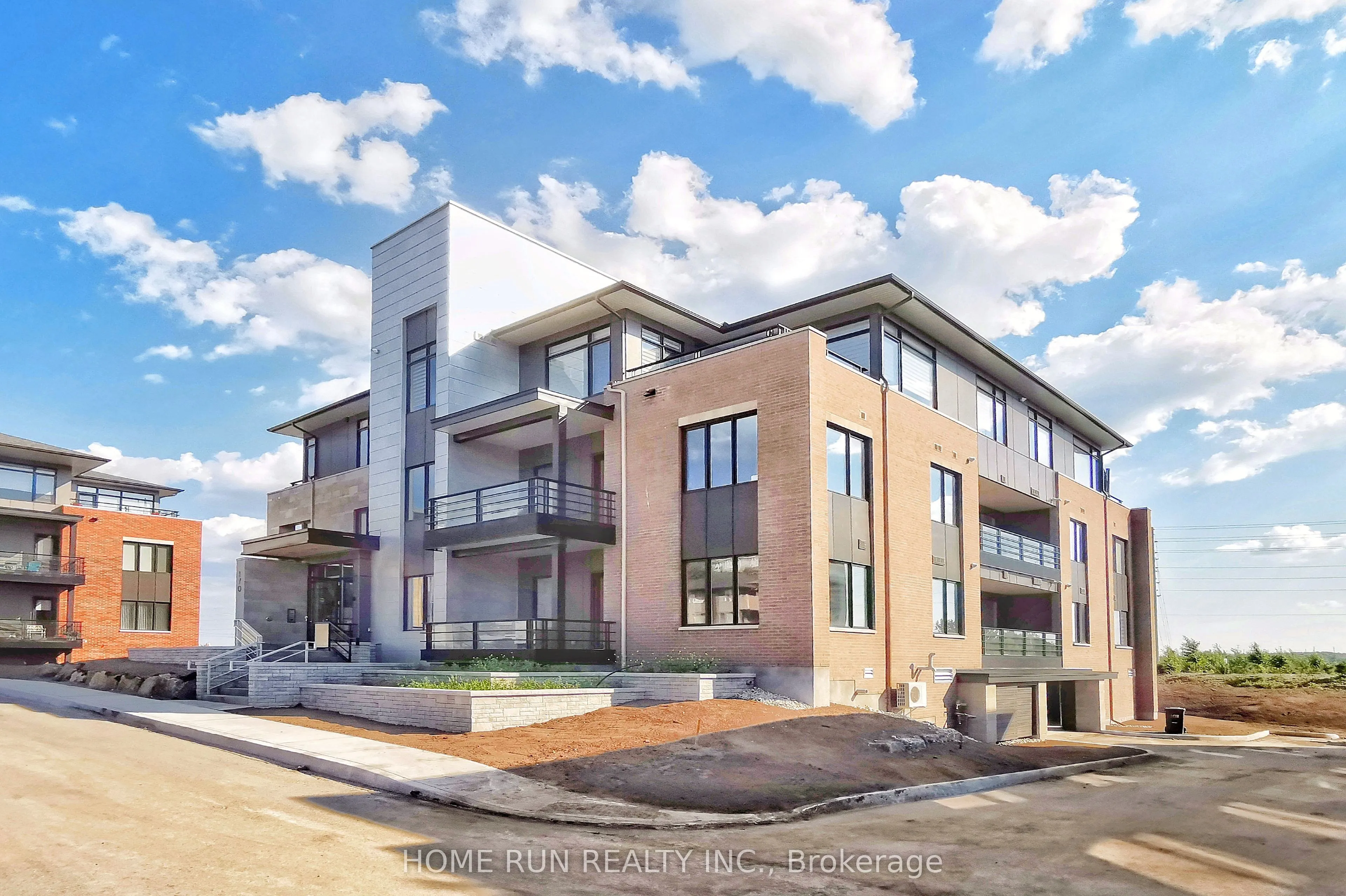 170 BOUNDSTONE Way #203