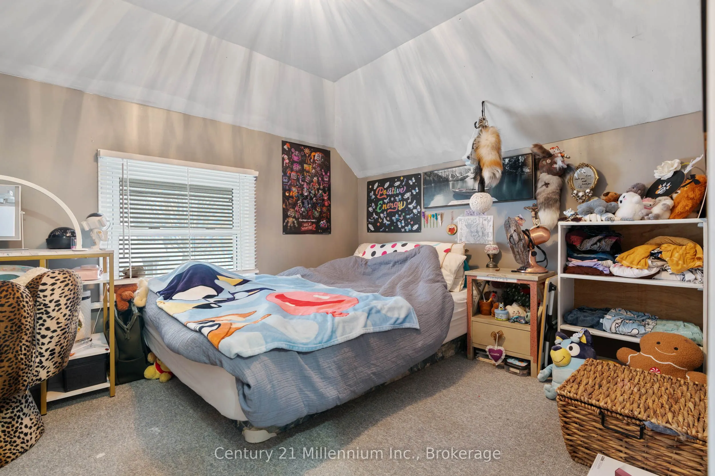 1712 5th Avenue W
