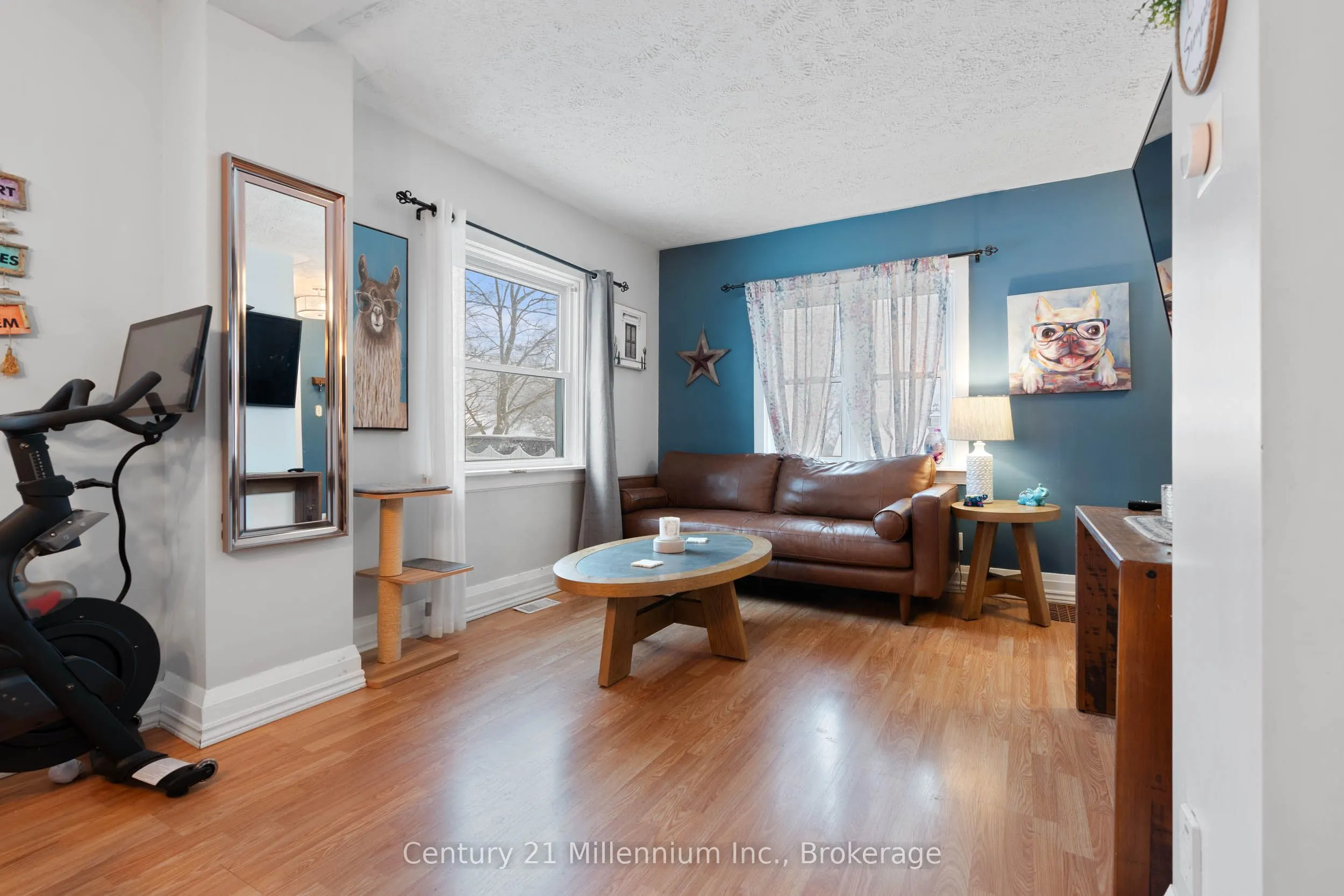 1712 5th Avenue W