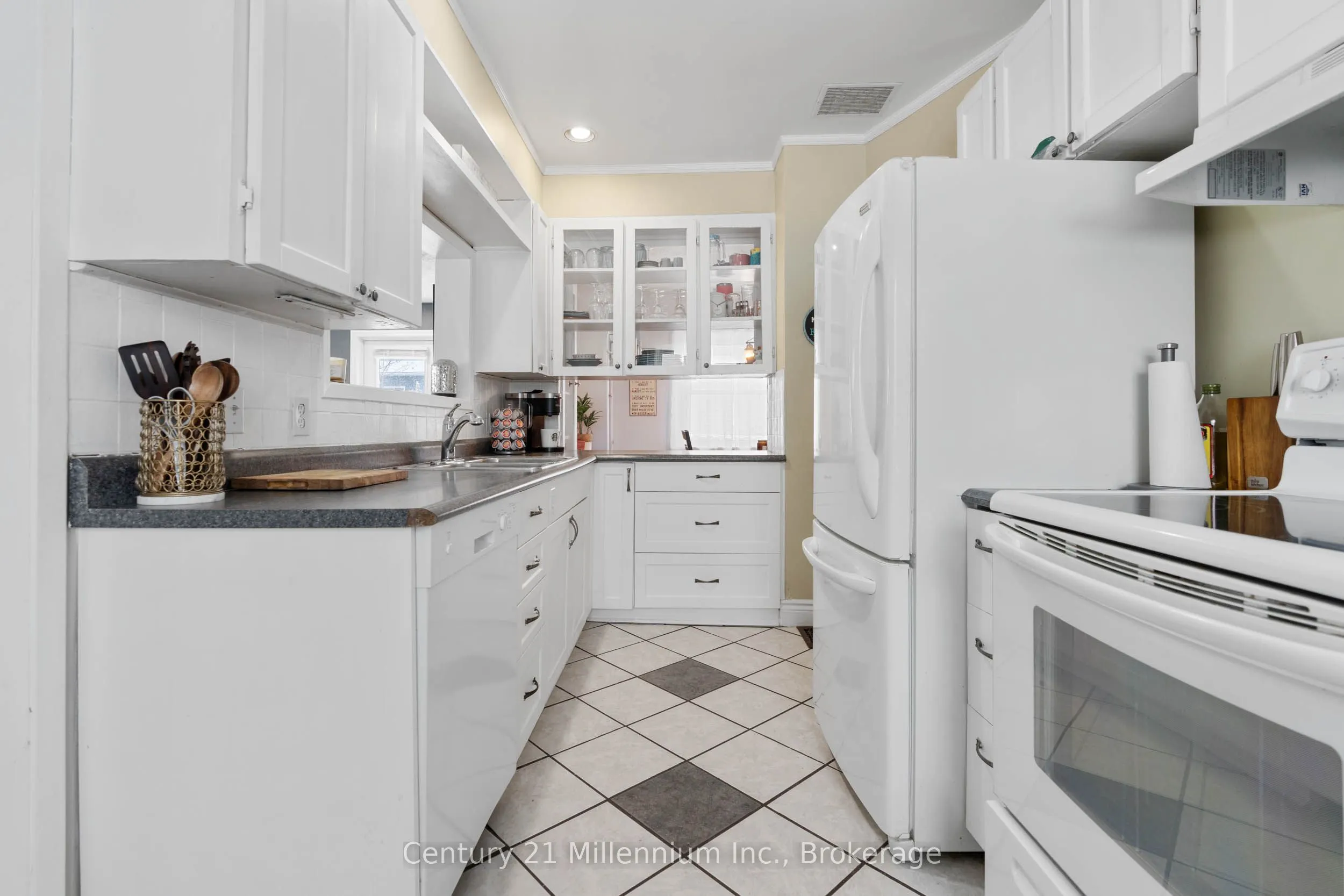 1712 5th Avenue W