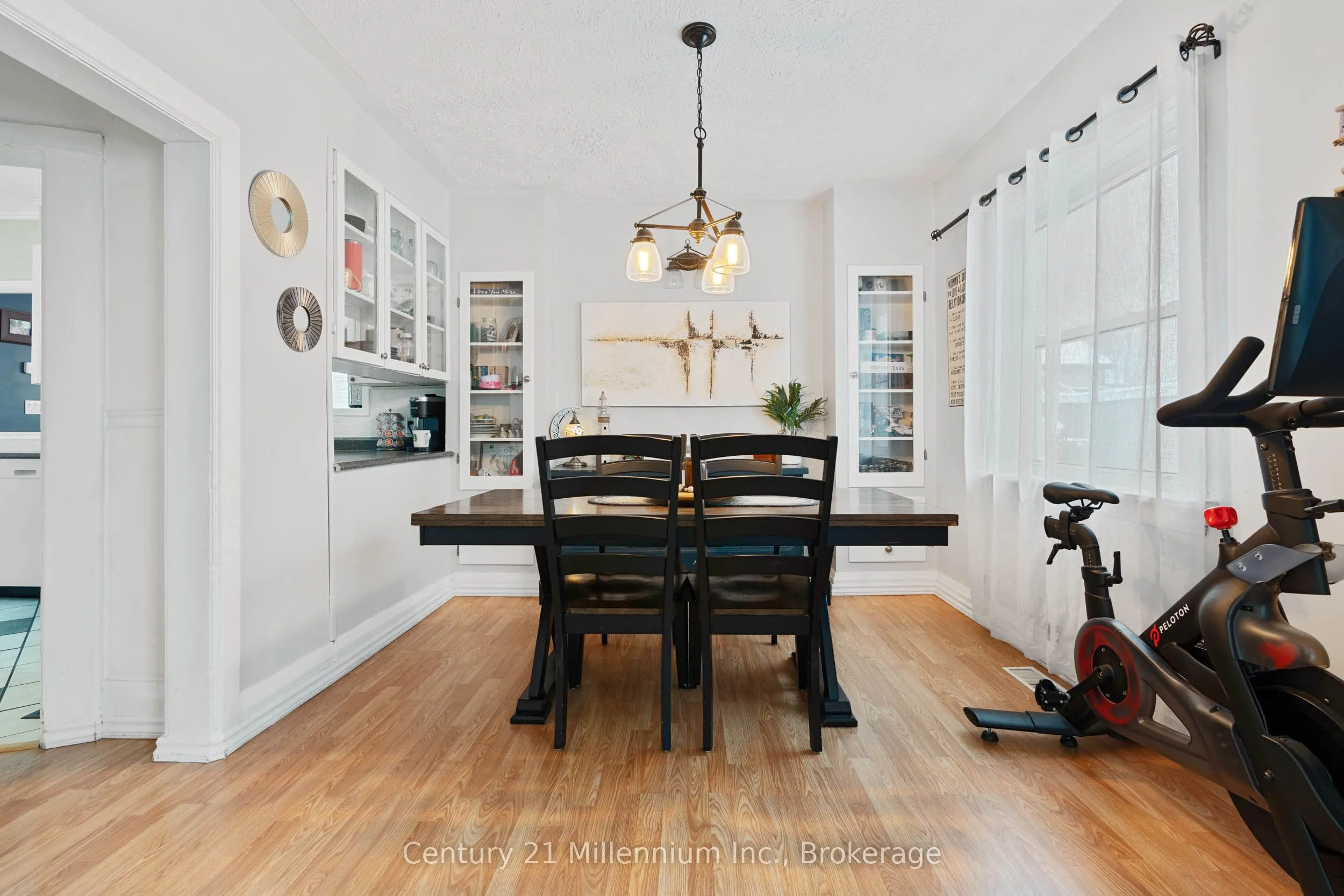 1712 5th Avenue W