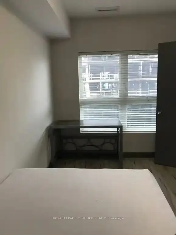 258A Sunview Street E #1718